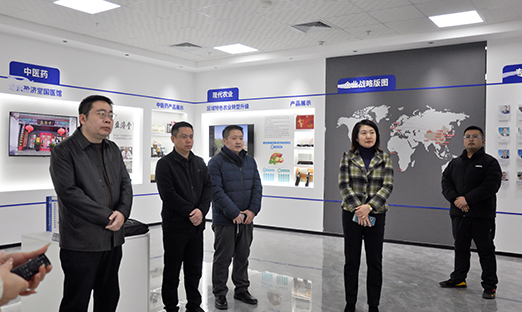 �����ǹ���ũ�����������ǹ�ҵ������˾�򵼵�����ʱ��������